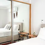 Moonlight Sea View Apartman *