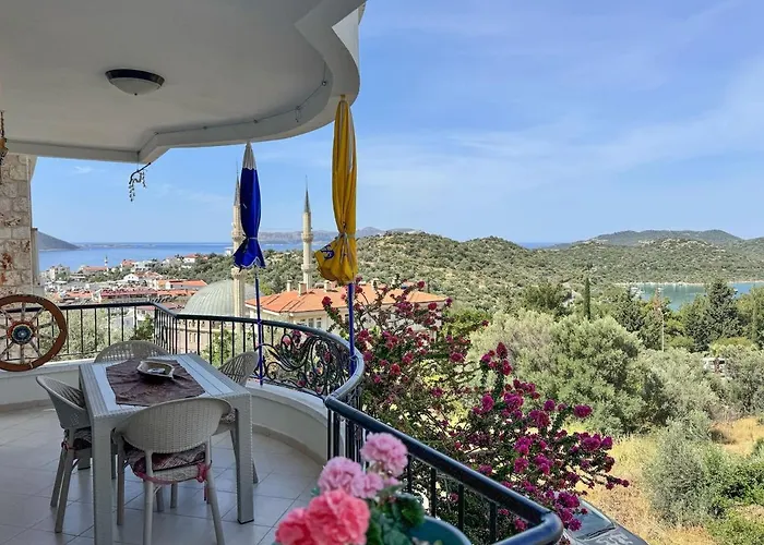 Moonlight Sea View Apartman